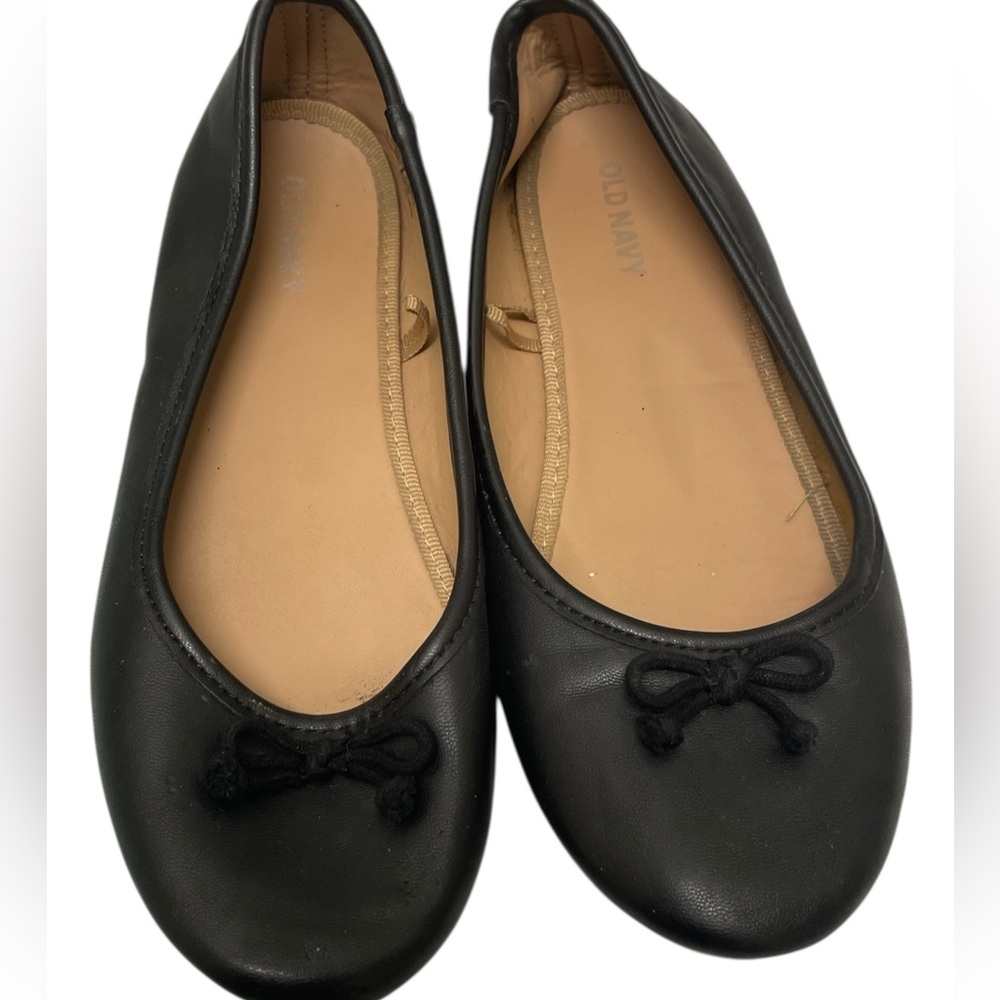 SALE-Old Navy Black Ballet Flats